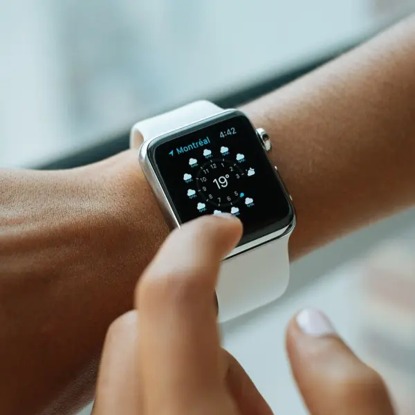 smart watch, apple, wrist, wristwatch, watch, apple watch, gadget, digital, weather, technology, style, fashion, smart, mobile, display, screen, touch, touch screen, application, app, device, electronic, interface, modern, wireless, clock, mobility, time, multimedia, social, design, internet, wear, hand, smart watch, watch, watch, watch, watch, watch, apple watch, clock, clock, time, time, time