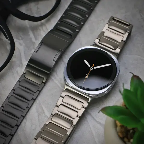 s.m22 Flatlay StrapsCo Titanium Bracelet for Samsung Galaxy Watch 8