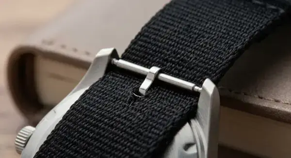 What Is a Quick Release Watch Strap? A Beginner's Guide to How They Work