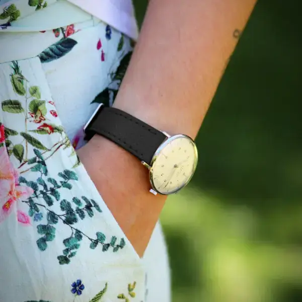 w.jpgw.ks7 Creative Women’s Textured Leather Strap With Quick Release Black