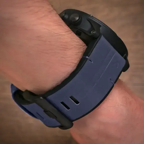 g.r65a.5 Wrist Midnight StrapsCo Leather Hybrid Strap QuickFit 26 Watch Band for Garmin Watch