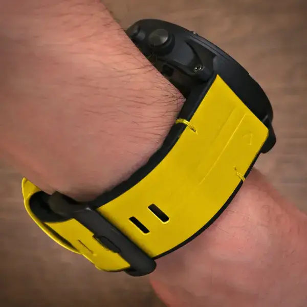 g.r65a.10 Wrist Solar StrapsCo Leather Hybrid Strap QuickFit 26 Watch Band for Garmin Watch