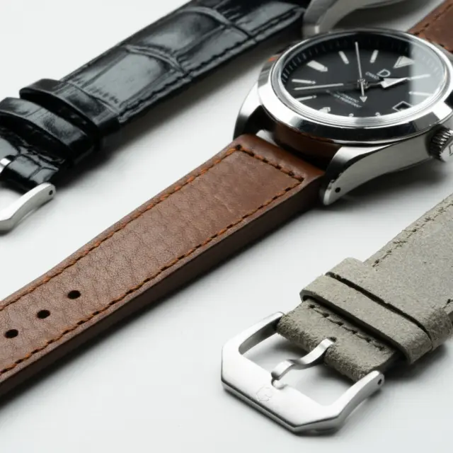 Essential Tips for Cleaning Leather Watch Straps